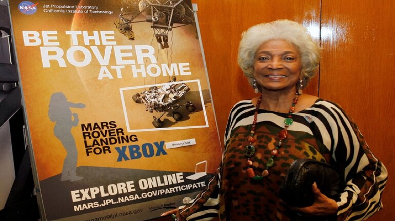 Actress Nichelle Nichols, 'Star Trek' trail-blazing Uhura, dies at 89