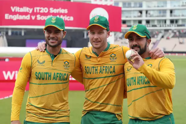 South Africa blow England away to clinch series