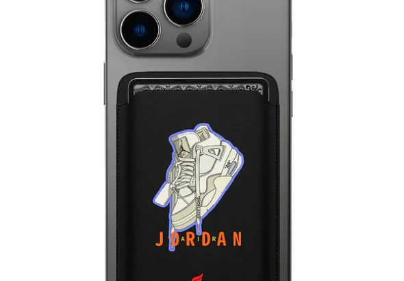 Why You Should Choose a Customized iPhone Case Online – Get 50% OFF Today